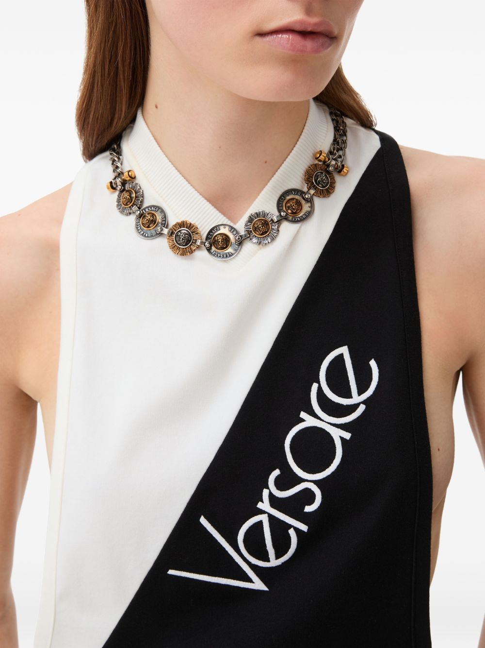 [Versace] T-shirts Sleeveless FW26 10259971A187132WH80