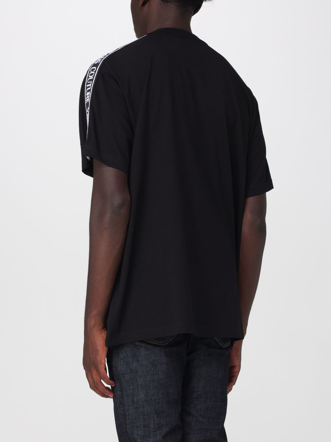 [VERSACE JEANS COUTURE] T-shirts Short Sleeve SS26 80GAHT16CJ00T 899