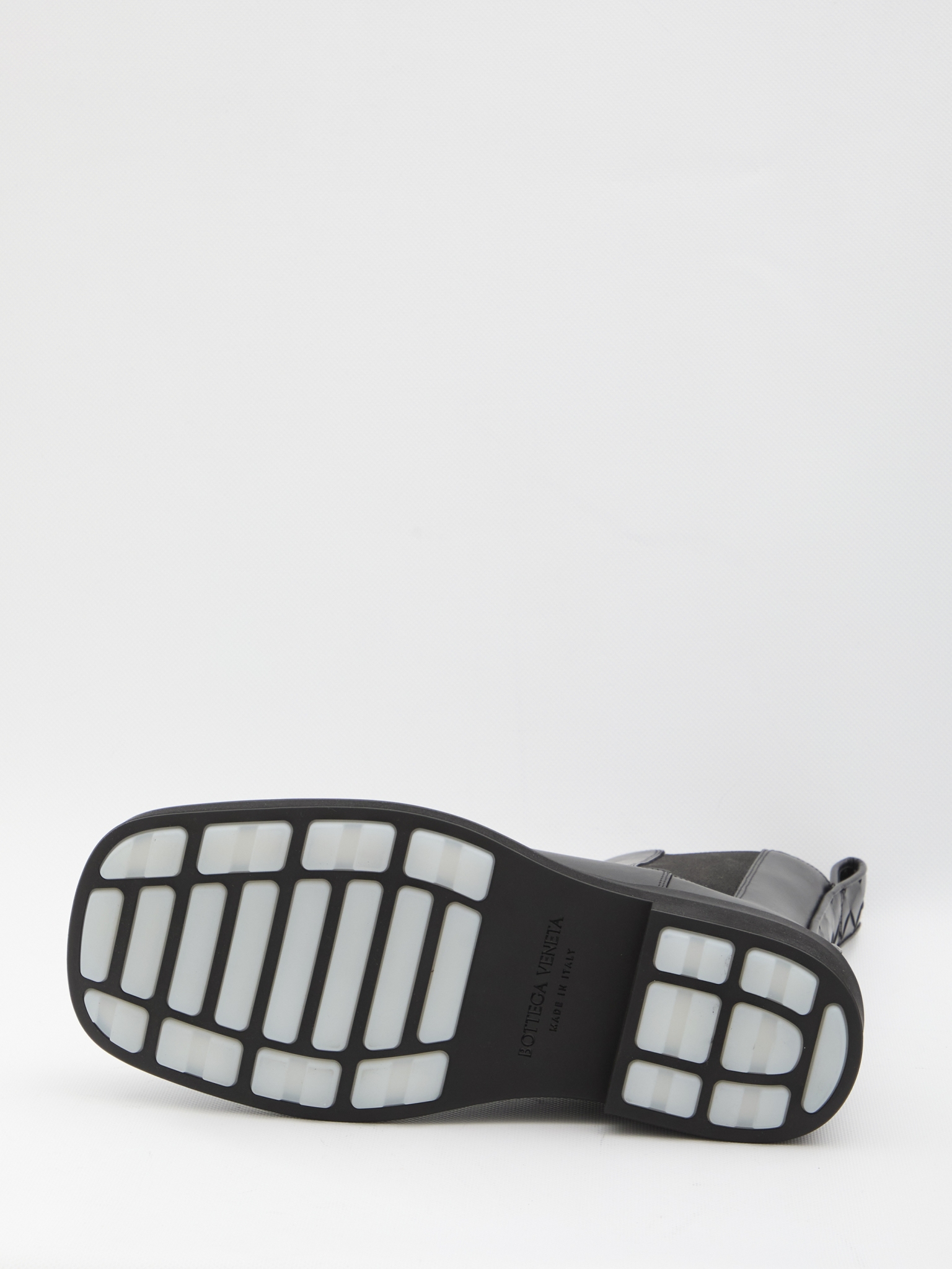 [Bottega Veneta] Ankle Boots FW25 838337_V2WT0_1000