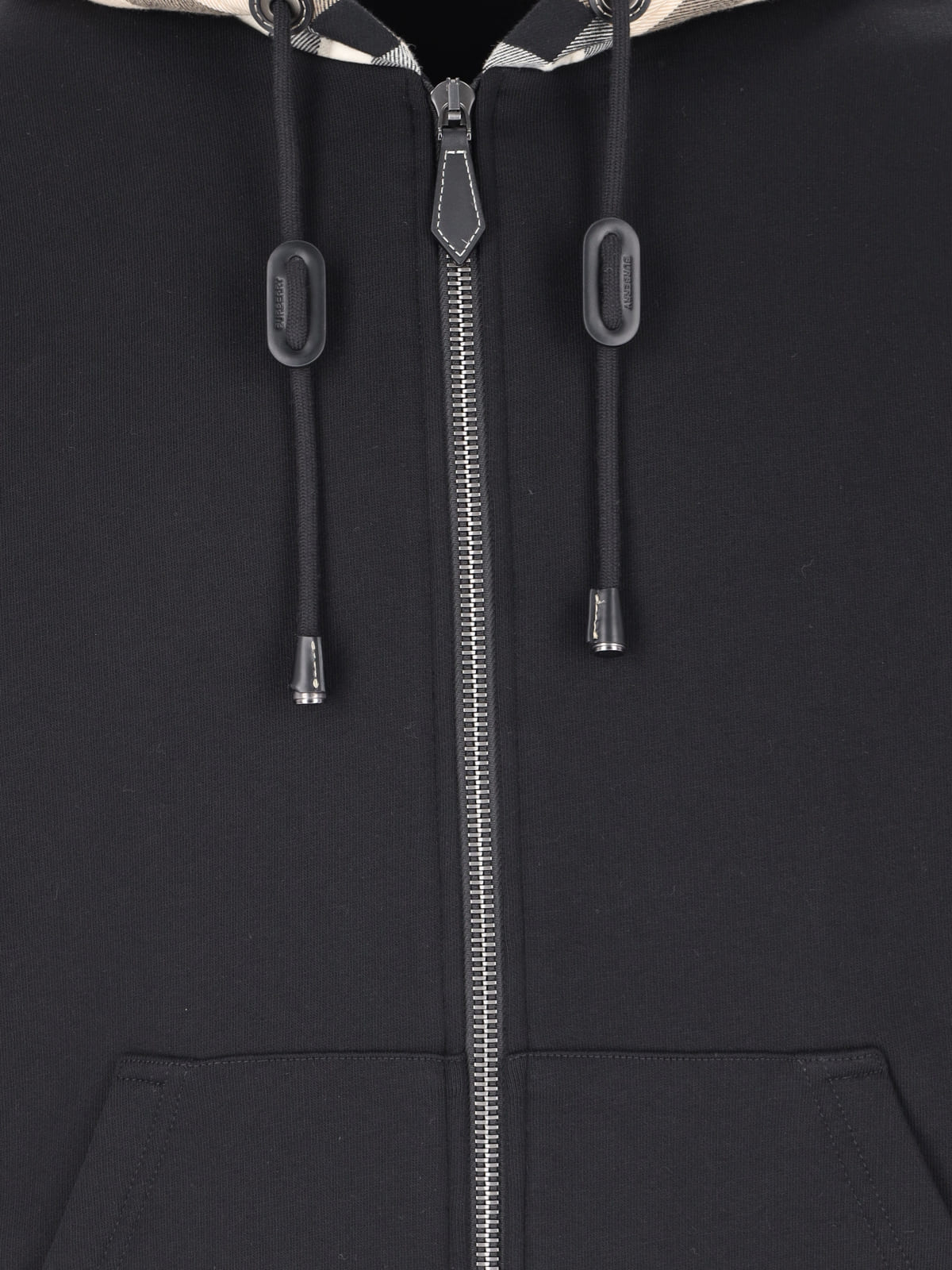 [Burberry] Zip Up FW26 8060705A1189