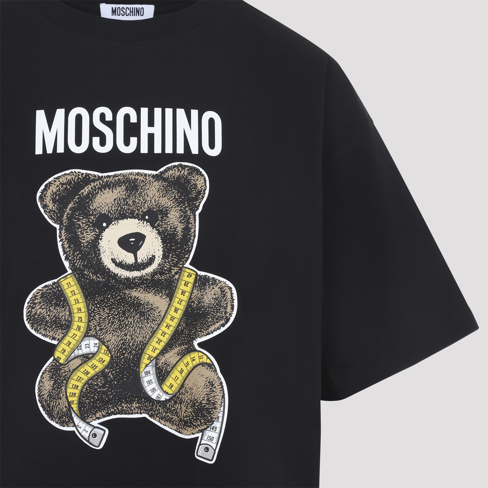 [Moschino] T-shirts Short Sleeve FW26 262E0707.5541