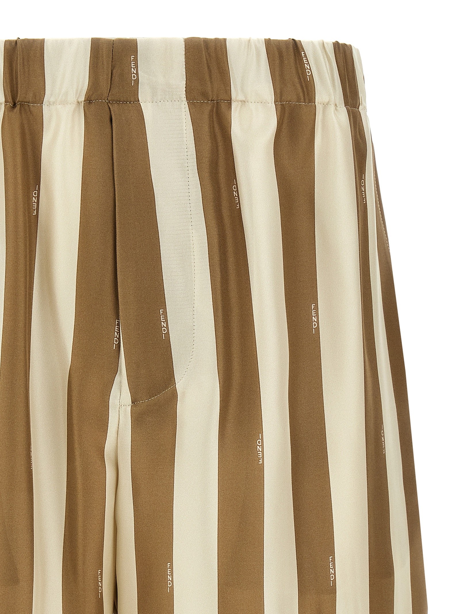 [Fendi] Shorts SS25 FB1045AU6ZF1QYZ