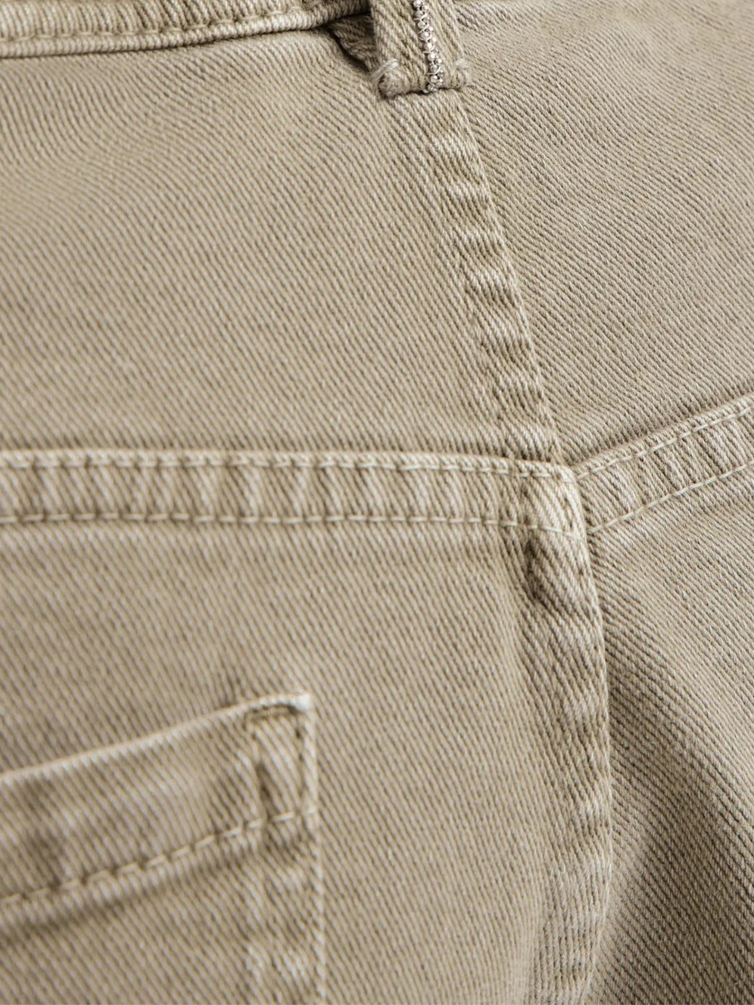 [Brunello Cucinelli] Trousers SS26 MB057P5319C3469