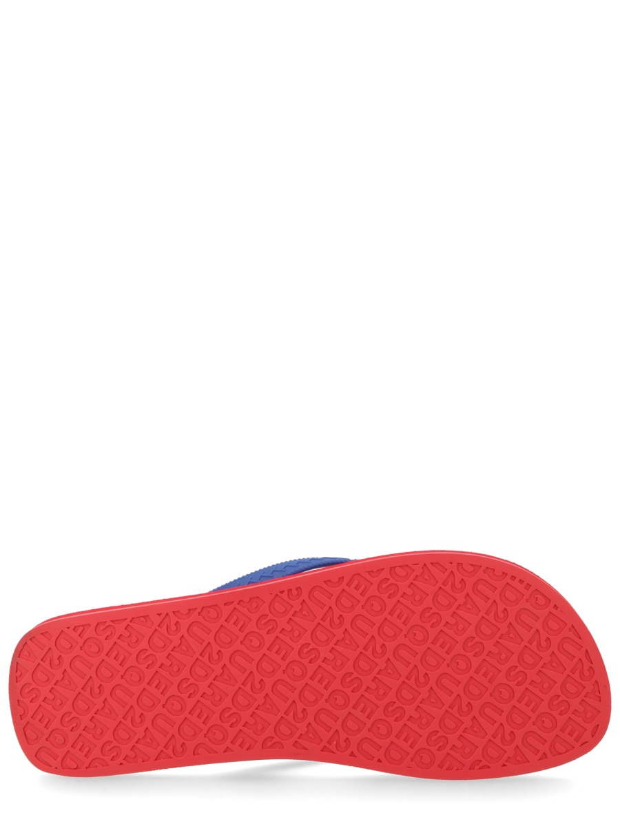 [DSQUARED] Slippers SS26 FFM0001_17200001M340