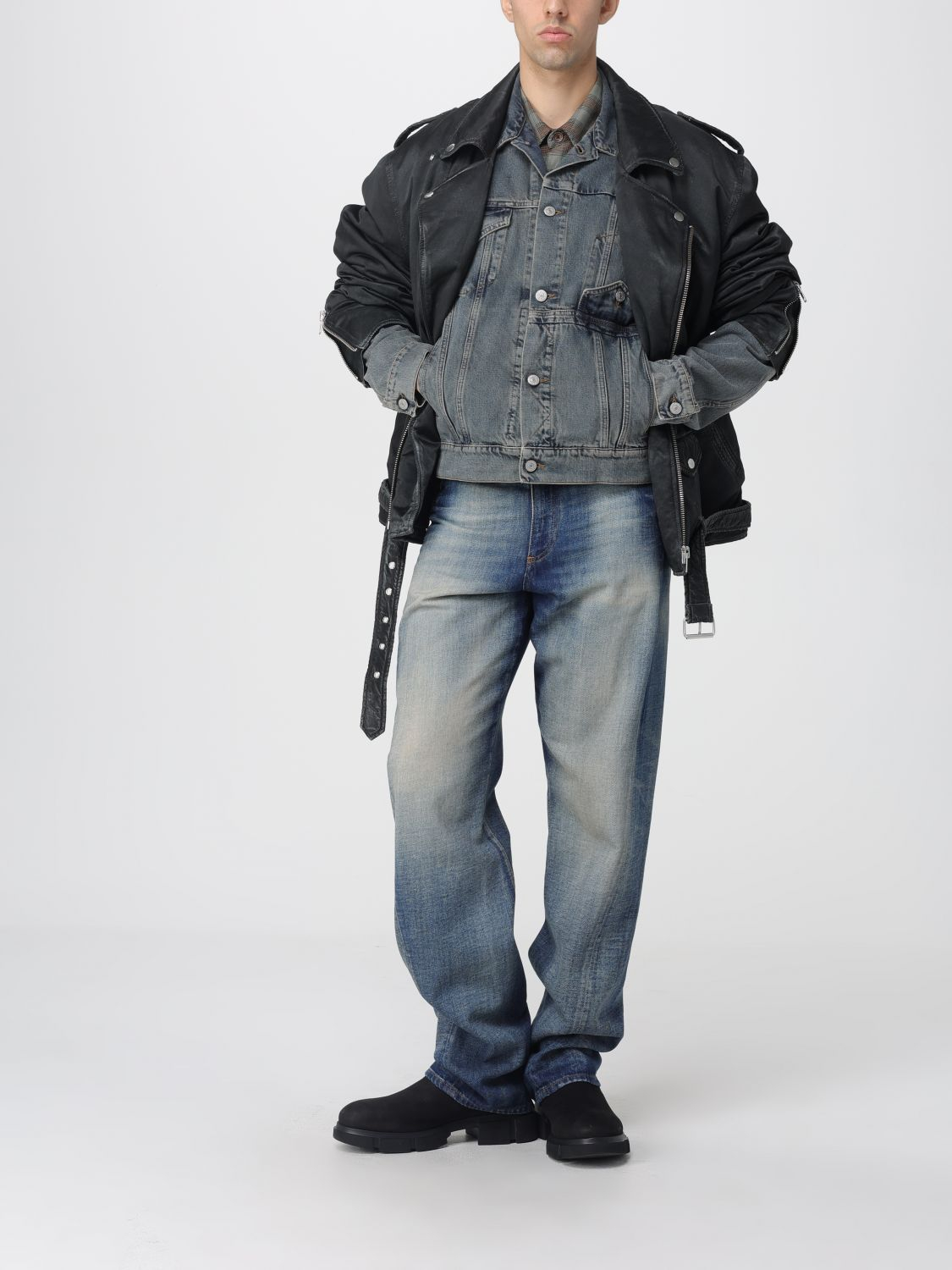 [MM6 Maison Margiela] Jeans FW25 SH0LA0024M30017 962