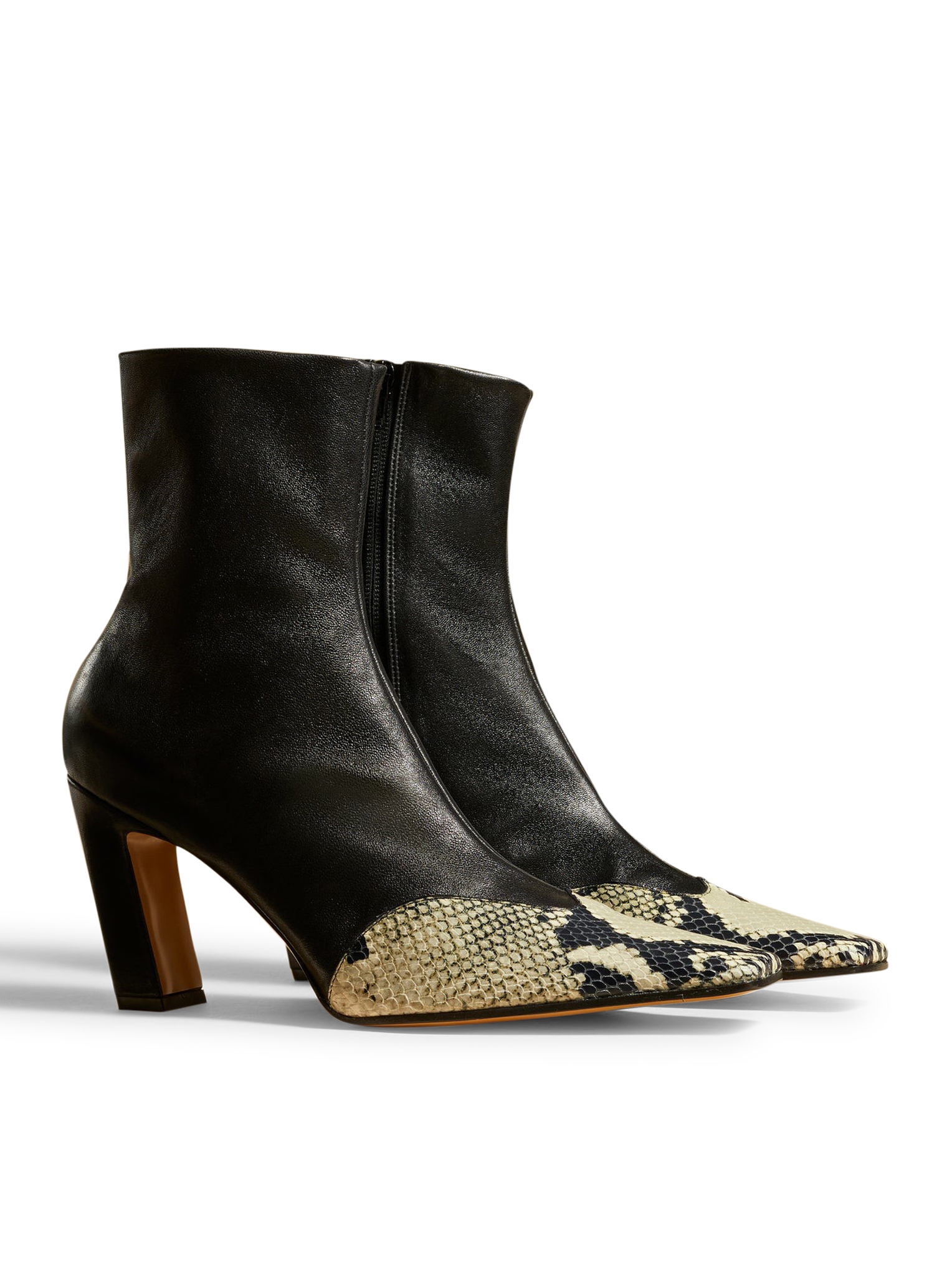 [KHAITE] Boots FW26 F1067829367 BLACK NATURAL