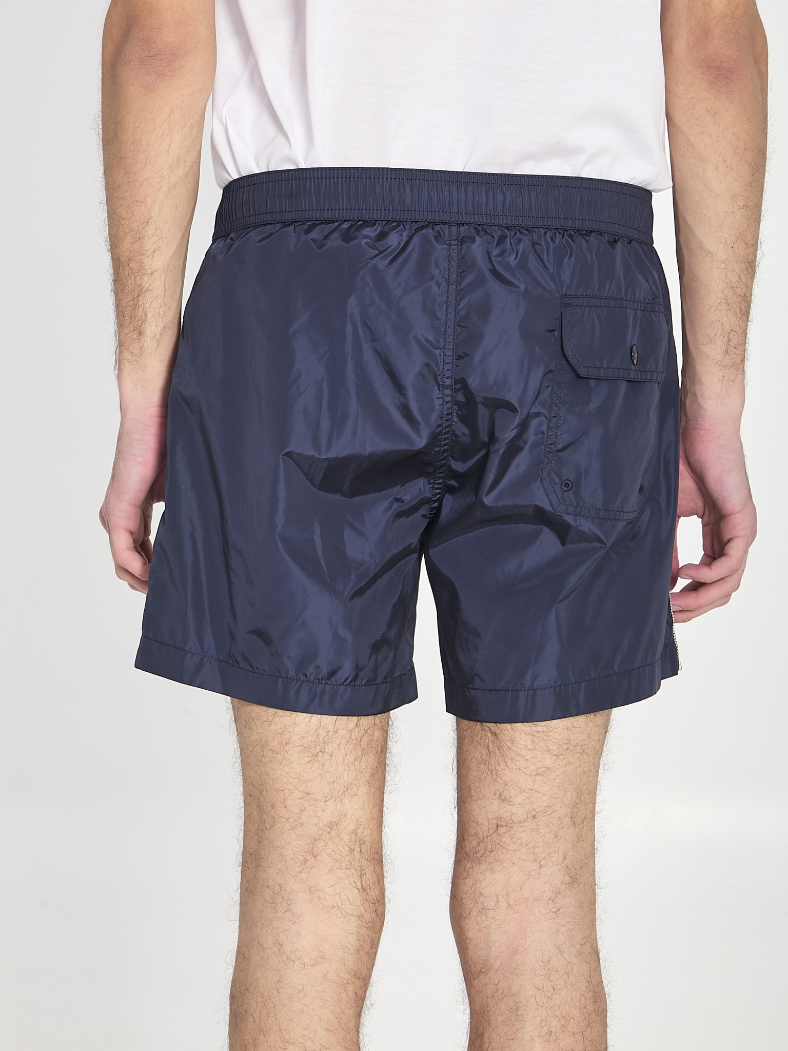 [Moncler] Swim Pants SS26 L10912C00014_53326_743