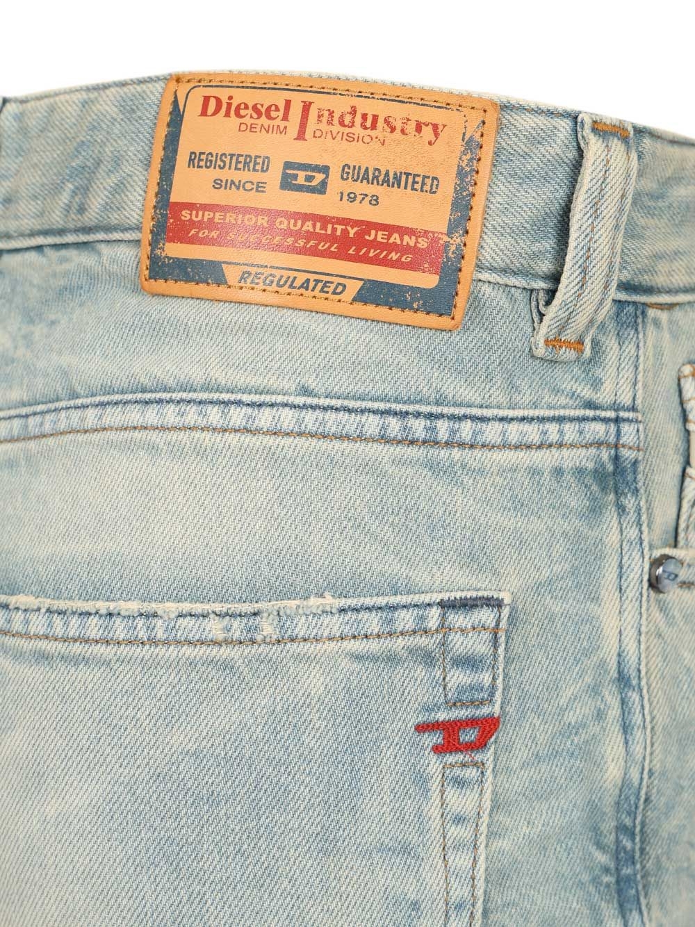 [Diesel] Jeans SS26 A0701809N2201