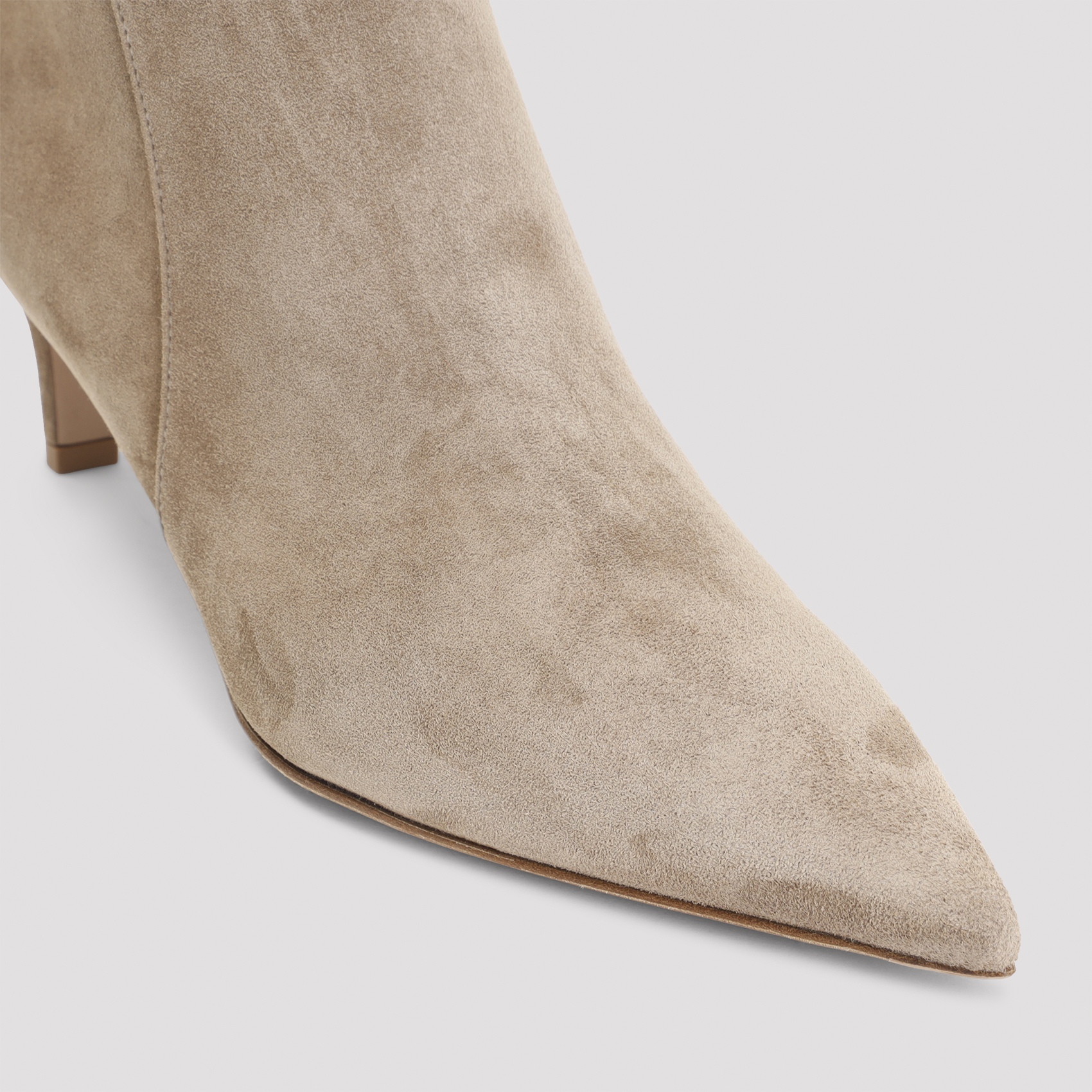 [Gianvito Rossi] Boots FW26 G7386855RIC.CAS