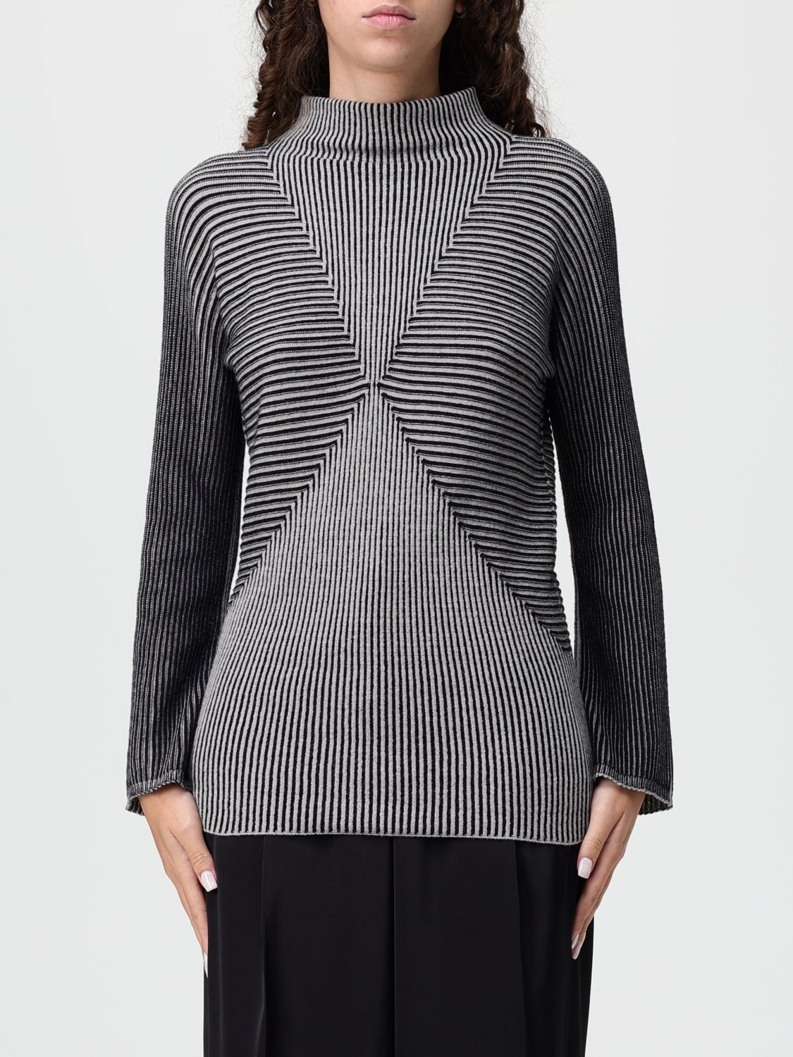 [Emporio Armani] Knitwear FW25 EW002743AF20460 FC102