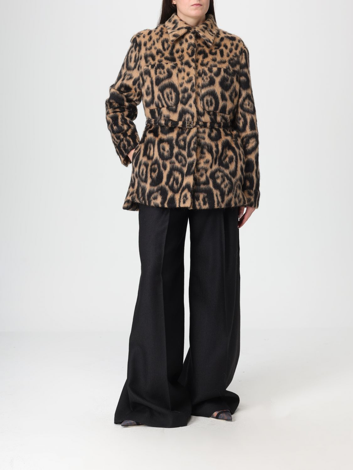 [Fendi] Coat FW25 FJ7561AVJF F1T6O