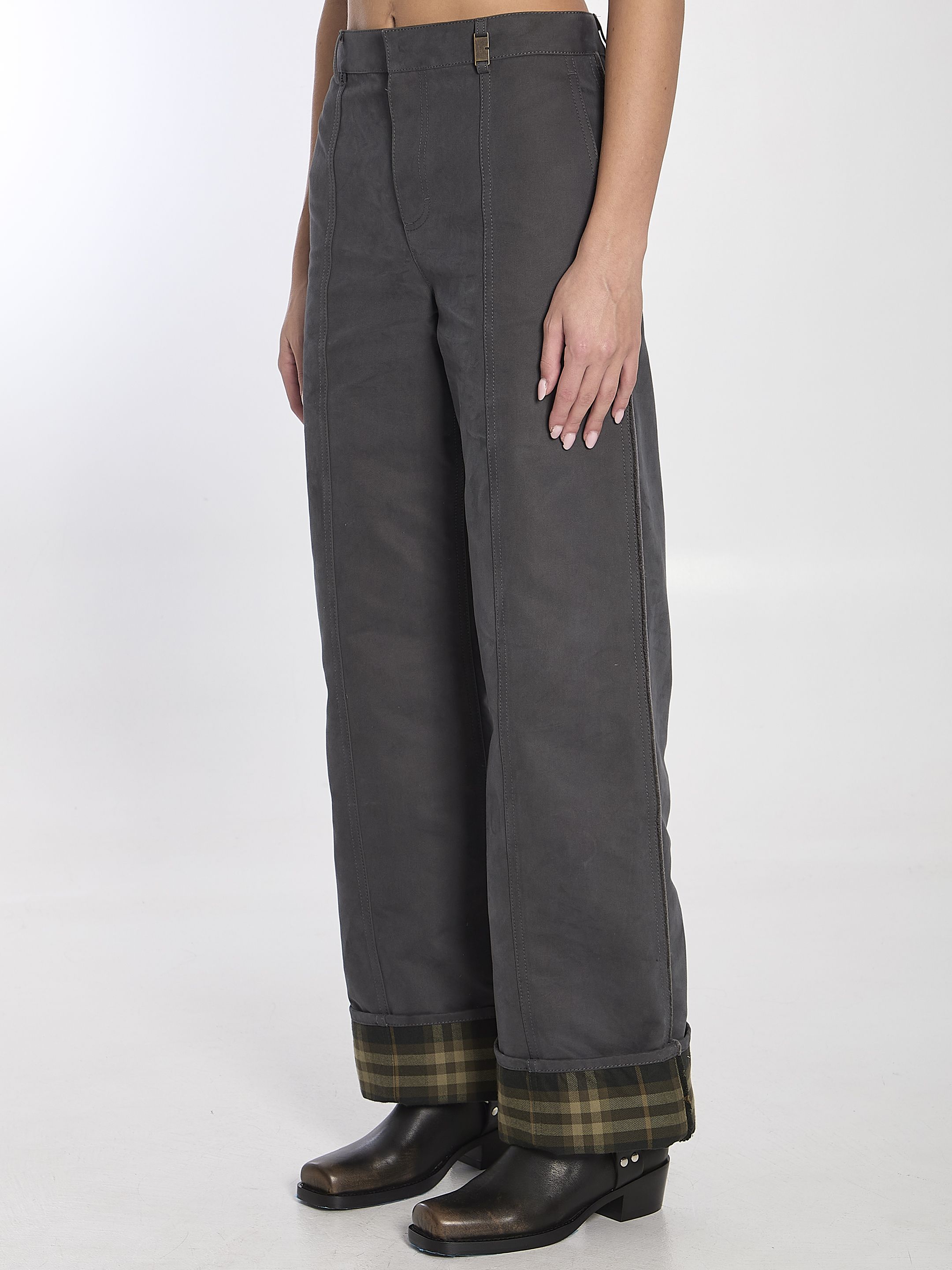 [Burberry] Trousers FW24 8099352__C1501