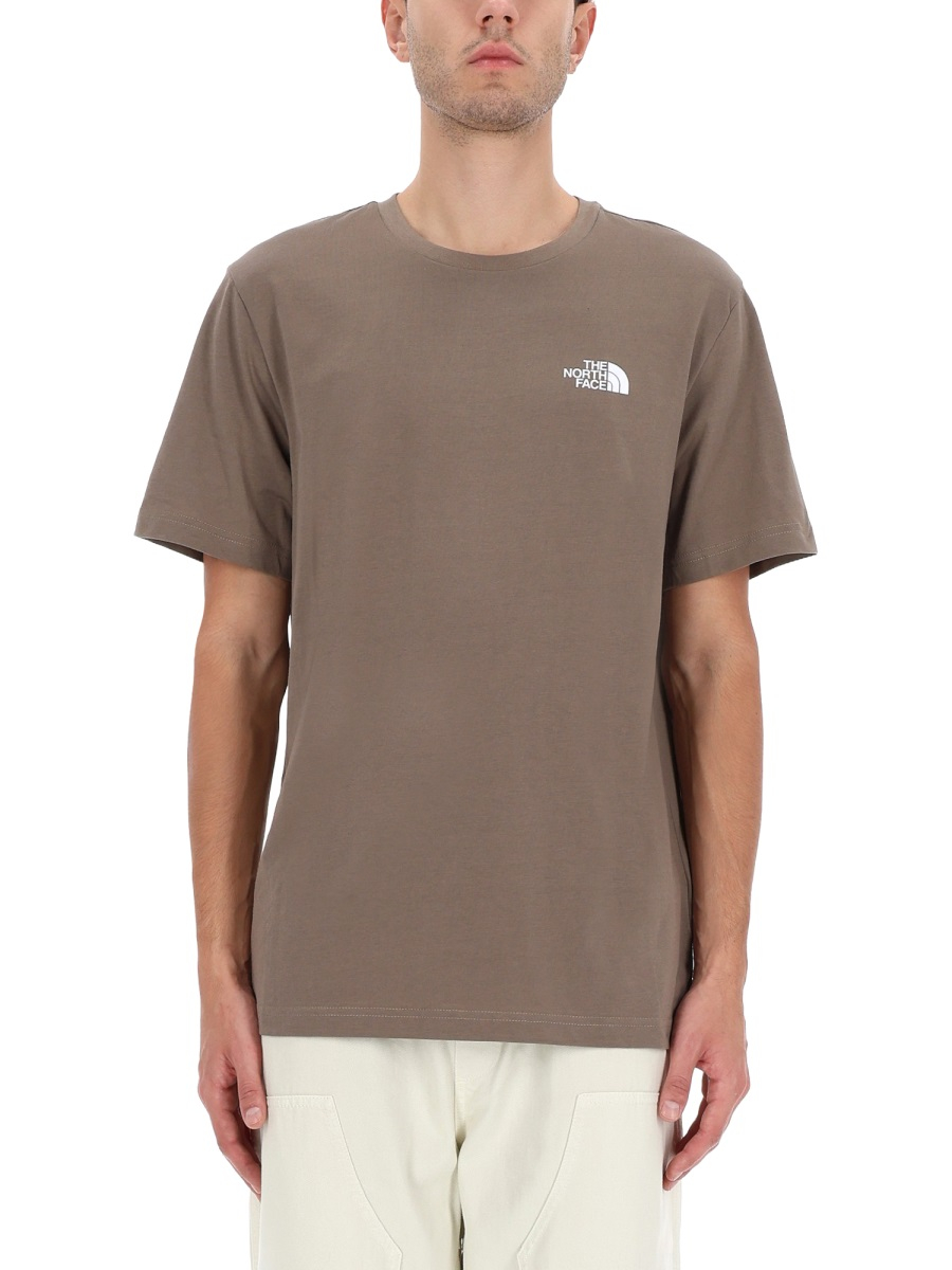 [THE NORTH FACE] T-shirts Short Sleeve FW25 NF0A87NG_BOW1