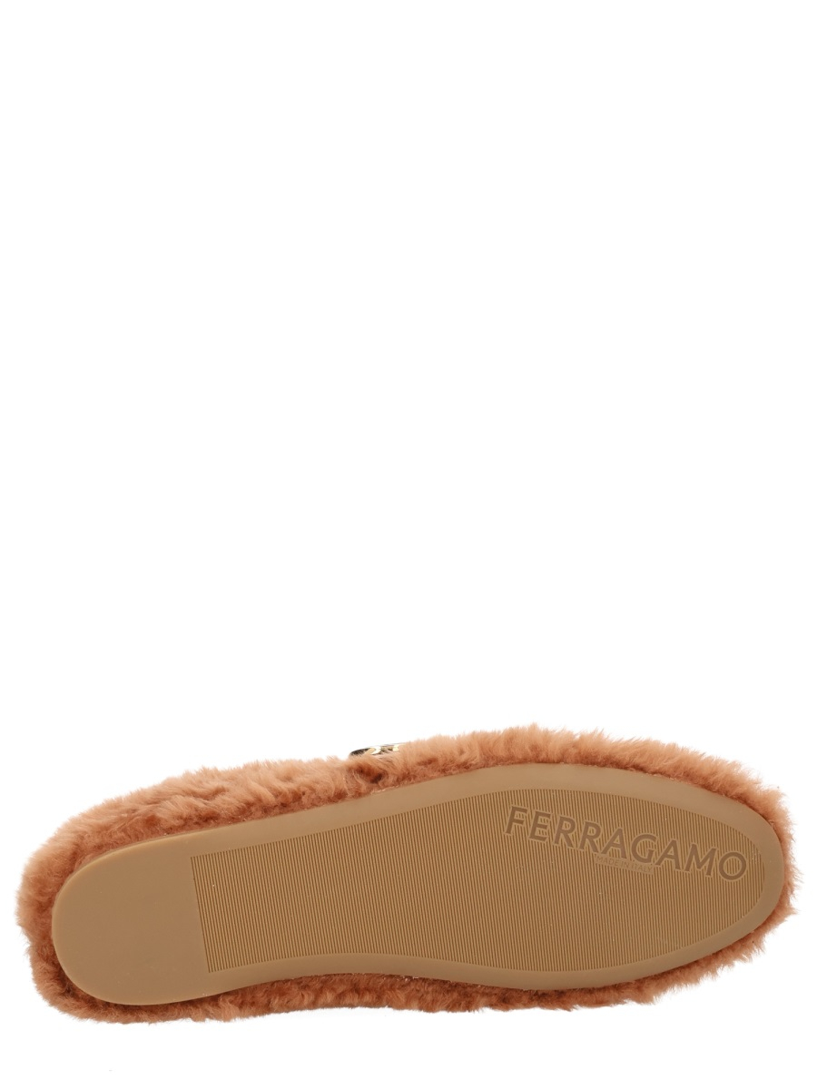 [Ferragamo] Flat shoes FW25 787504_01K586003