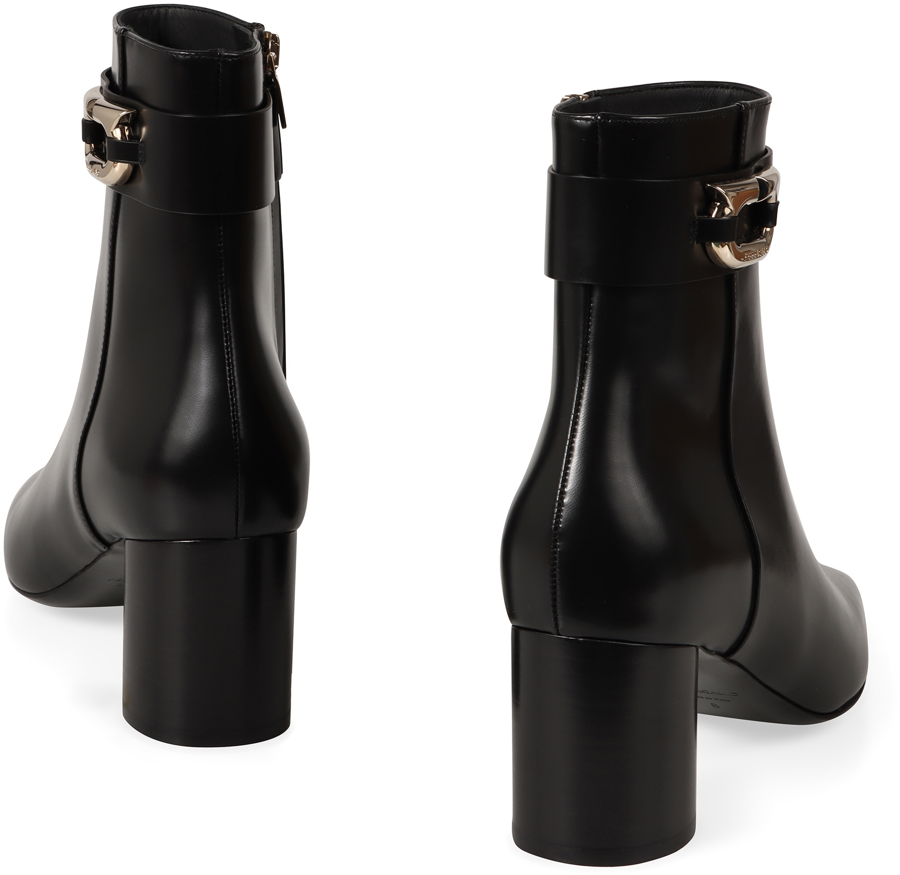 [Ferragamo] Ankle Boots FW23 01F834_763933