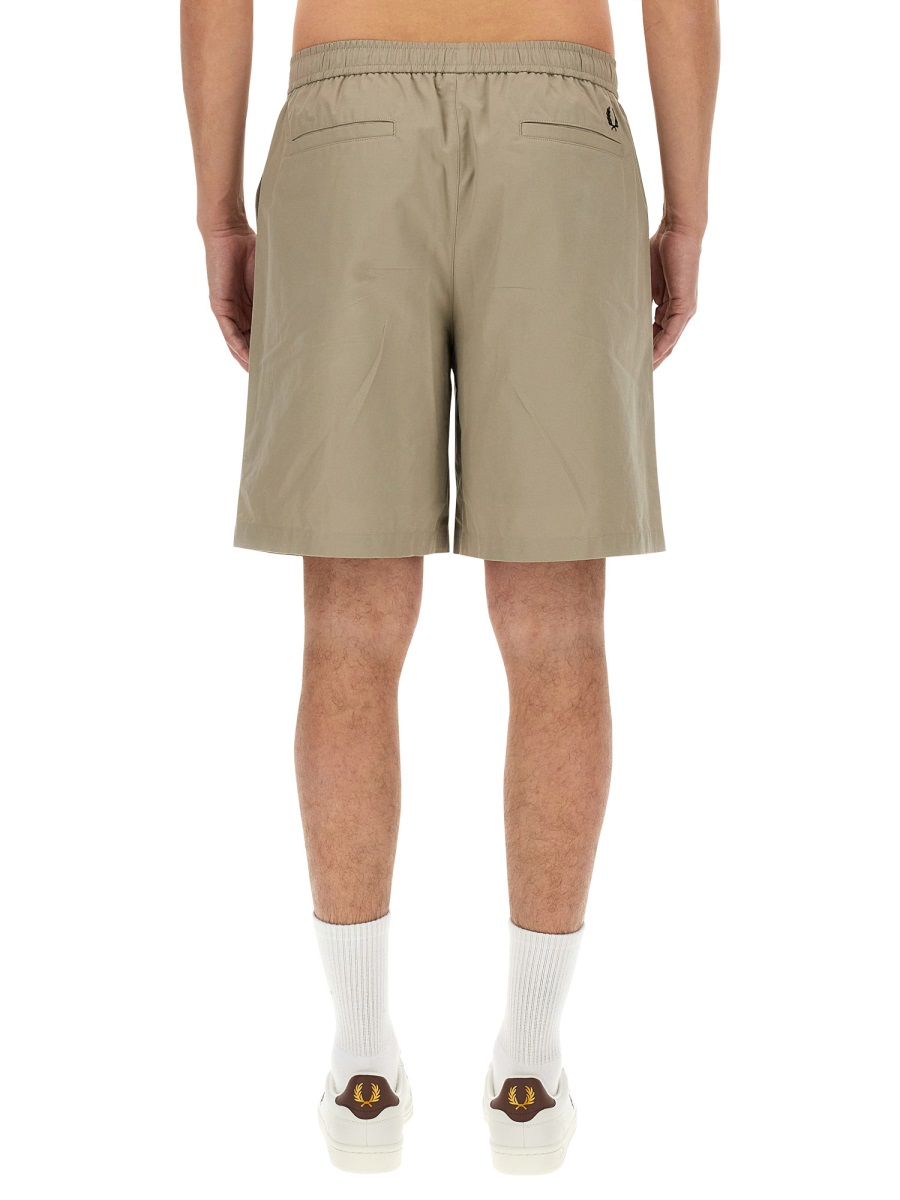 [FRED PERRY] Shorts SS24 FP-S7173-49_U54P
