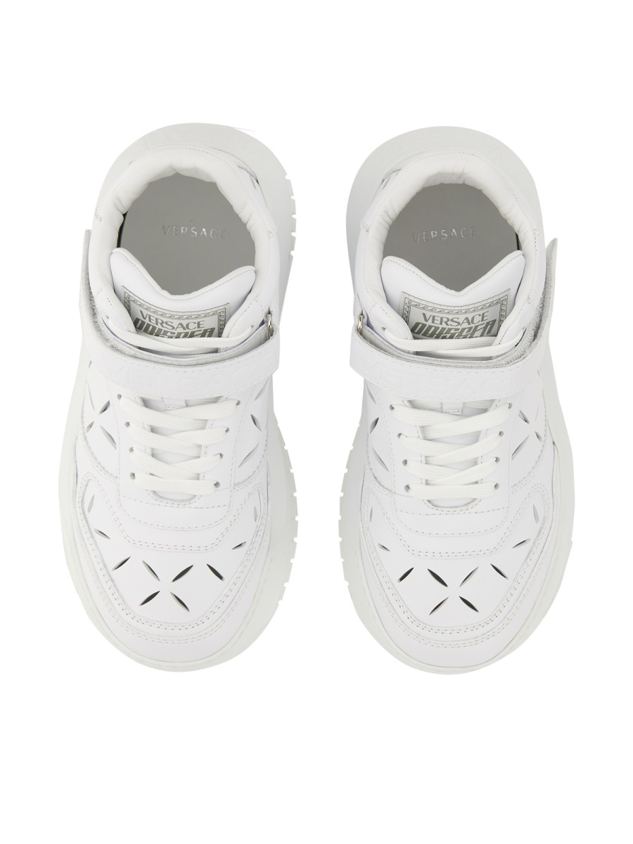 [Versace] Sneakers SS23 1008964_1A064031W00P