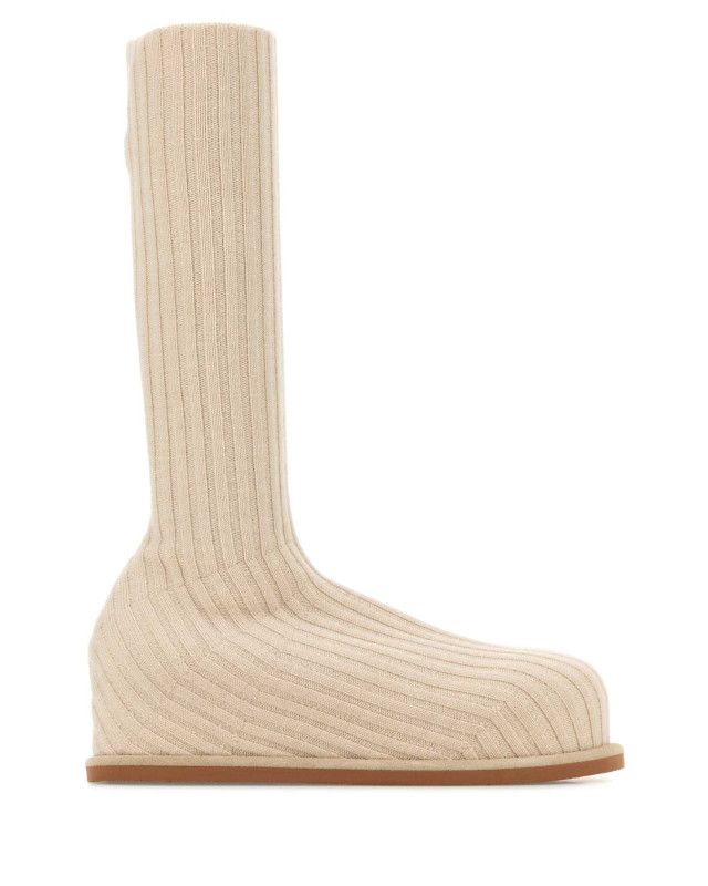 [Amina Muaddi] Boots SS25 VENEDASTRETCHBOOT15 BEIGE