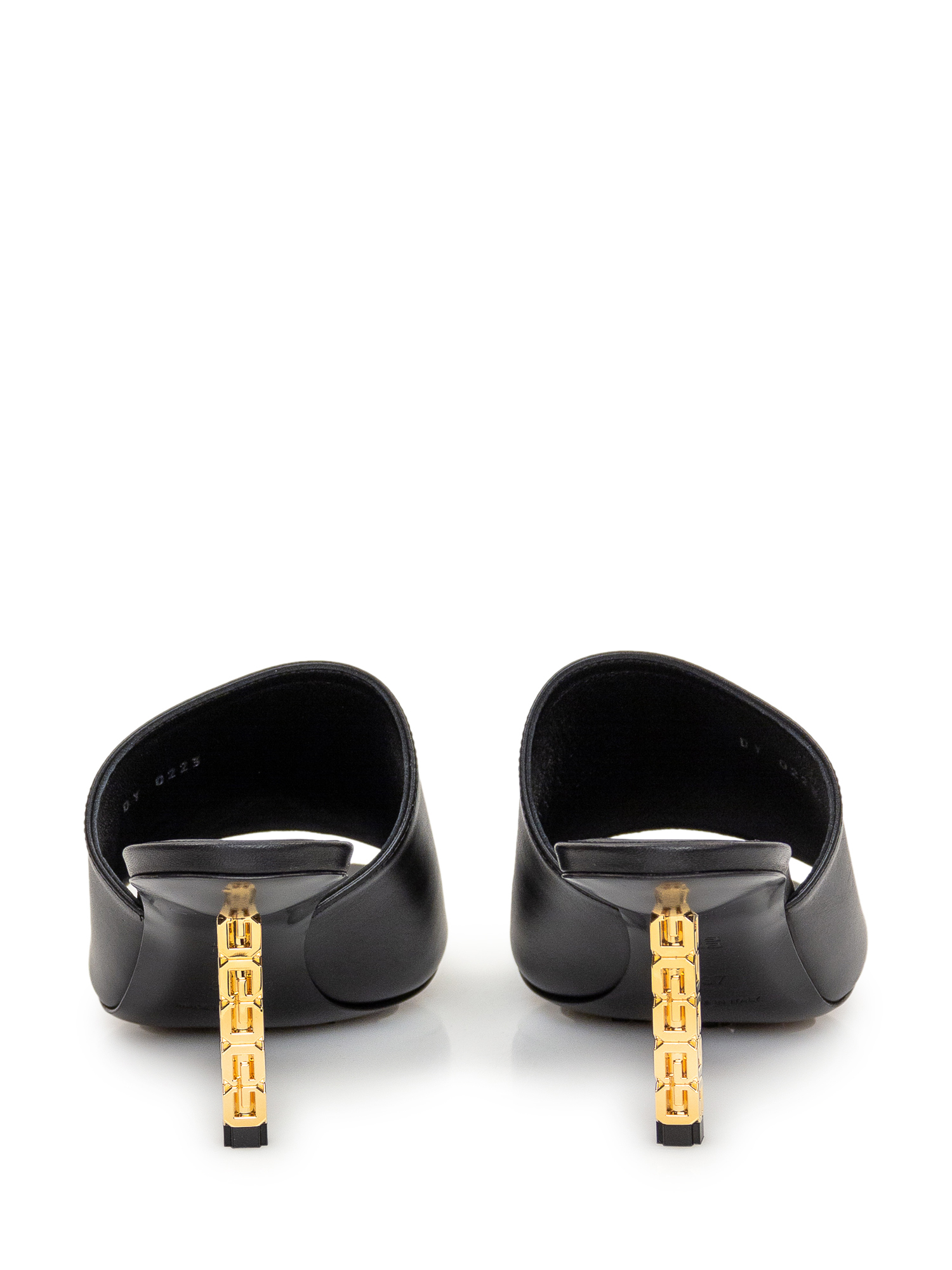[Givenchy] Pumps FW23 BE3083E1T7 001