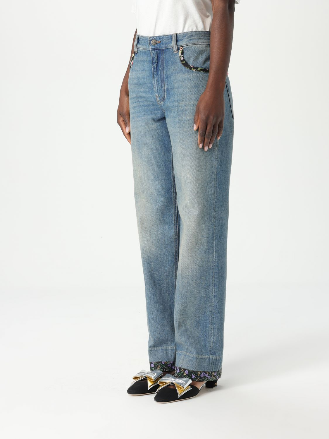 [Valentino] Jeans FW25 6B0DD19X94V 558