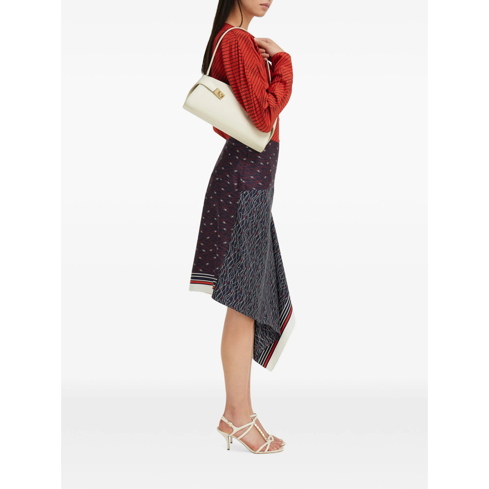 [Ferragamo] Shoulder bag FW26 21A712 0798502 MASNE
