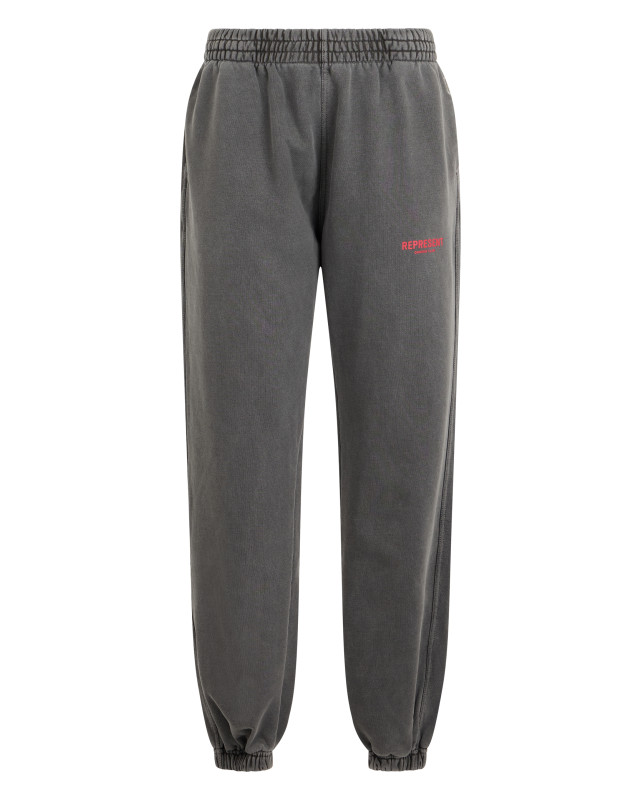 Sports pants with elastic