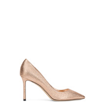 Decollete with pointed heel