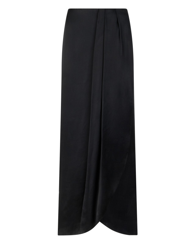 Long skirt with draping