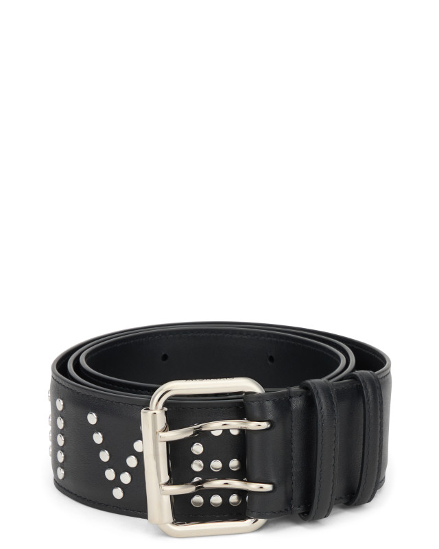 Belt with studs
