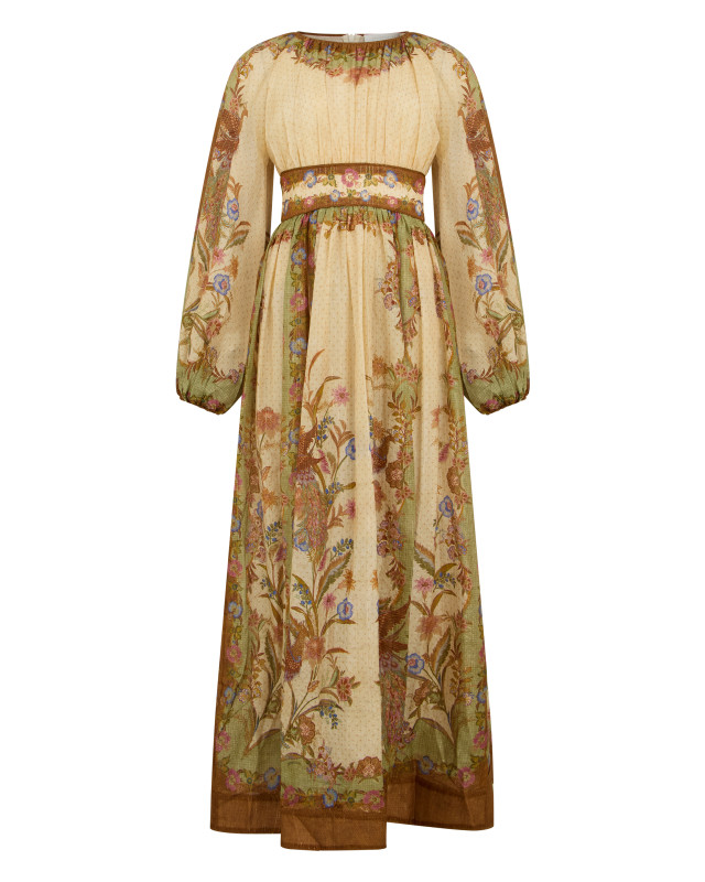 Long dress with puff sleeves
