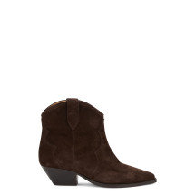 Ankle boots in suede