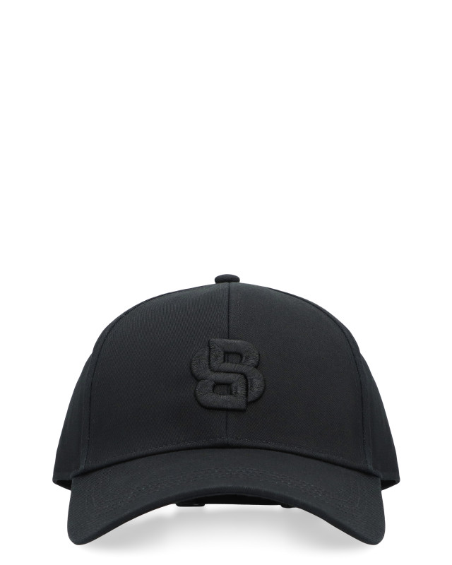 Baseball cap with logo