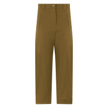 Straight pants with a high waist