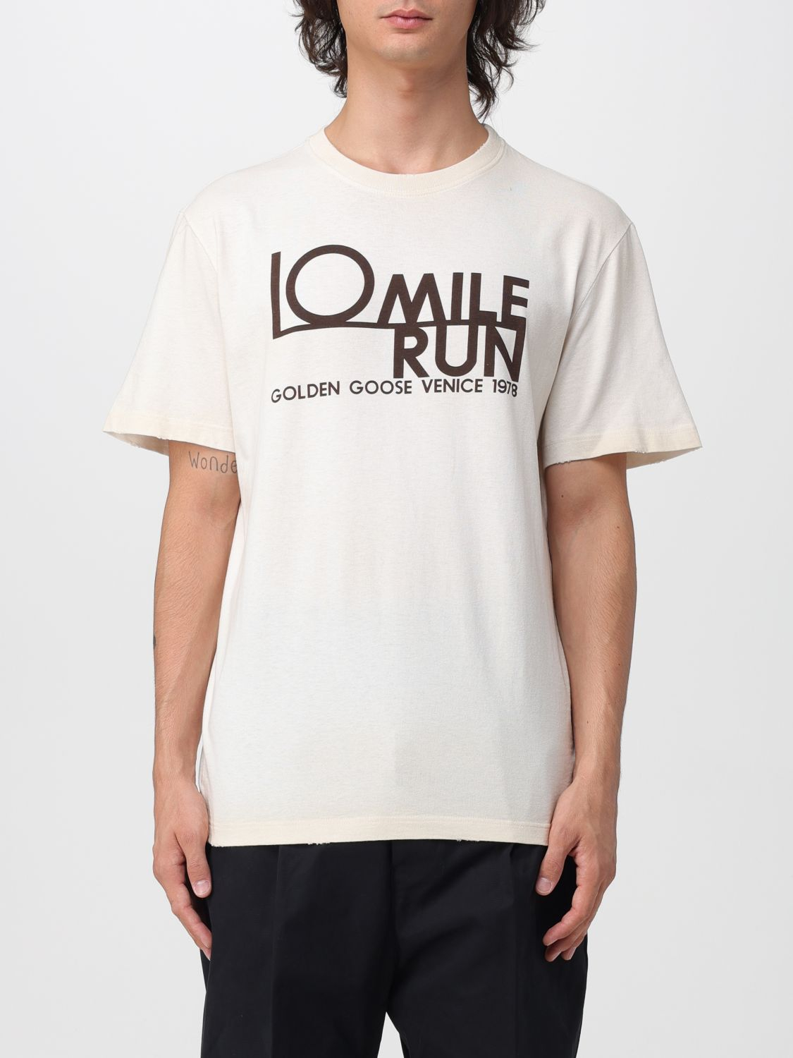 [Golden Goose] T-shirts Short Sleeve FW26 GMP01220P00262111560
