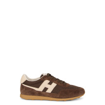 Sneakers with logo