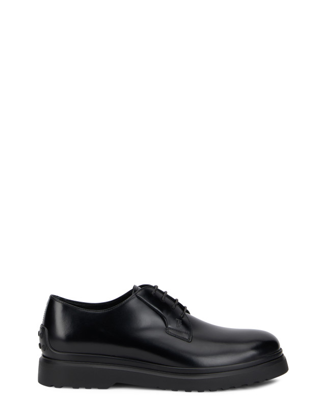 Lace-up shoe in leather