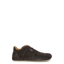 Suede leather shoes