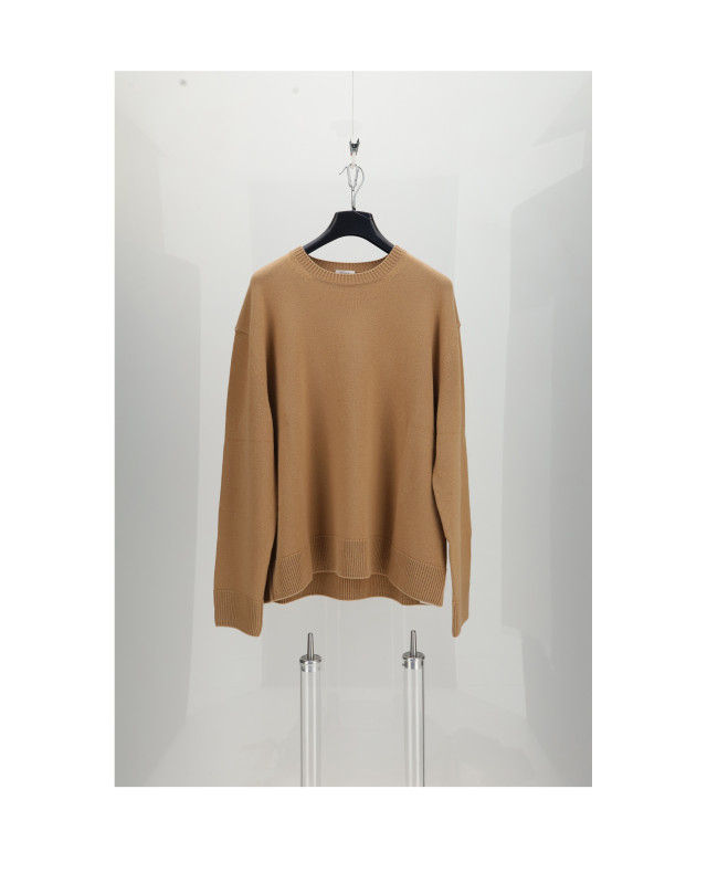 CREWNECK SWEATER