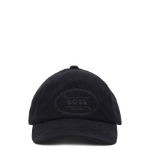 Cap with curved visor