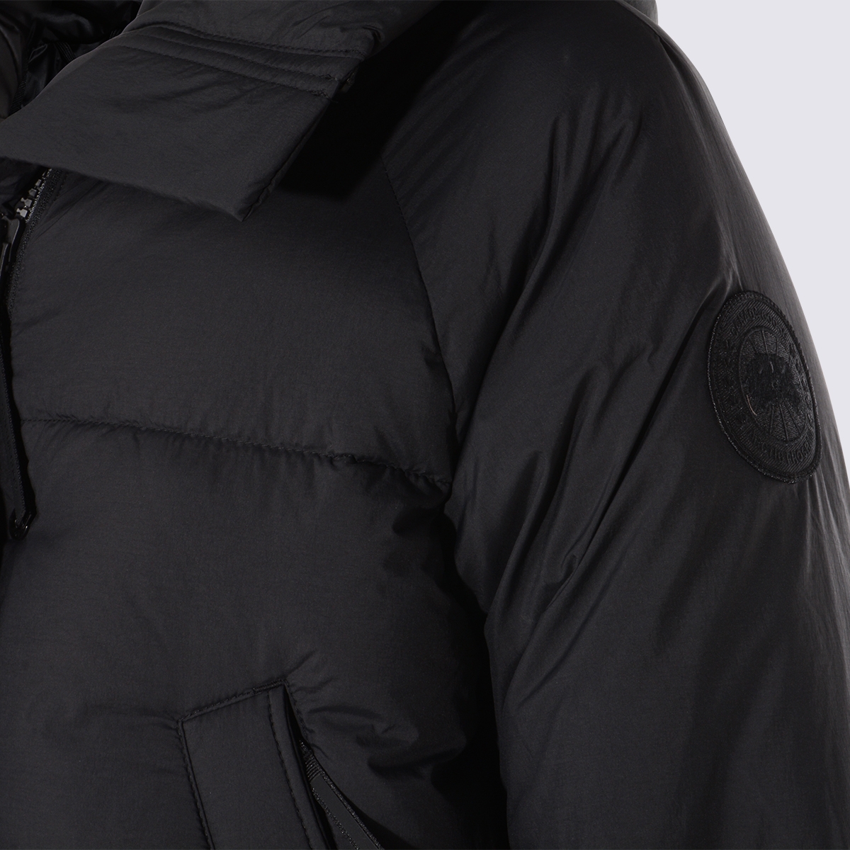 [CANADA GOOSE] Down jacket FW26 2088WT9061
