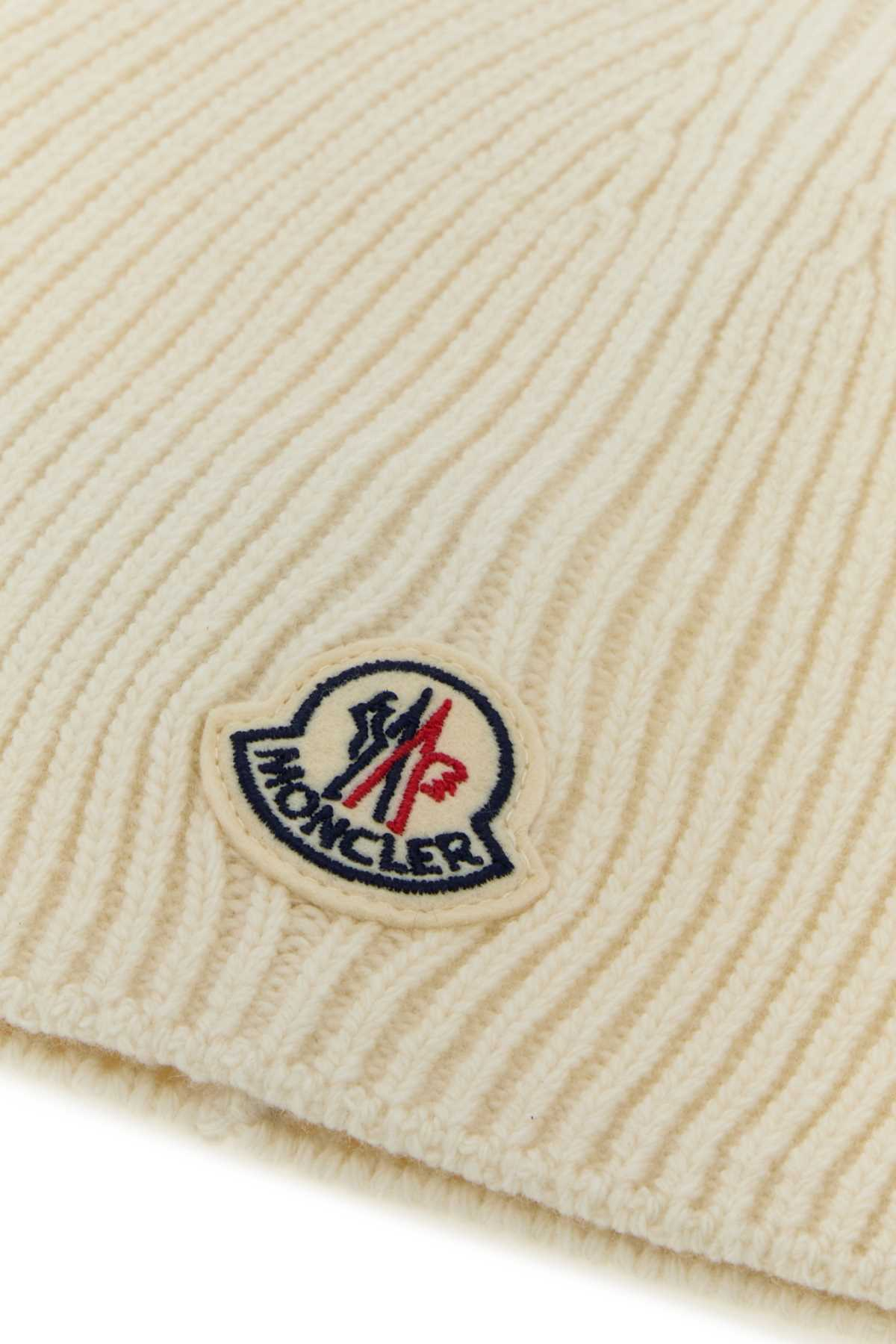 [Moncler] Hat FW26 L20913B00081M1241 060