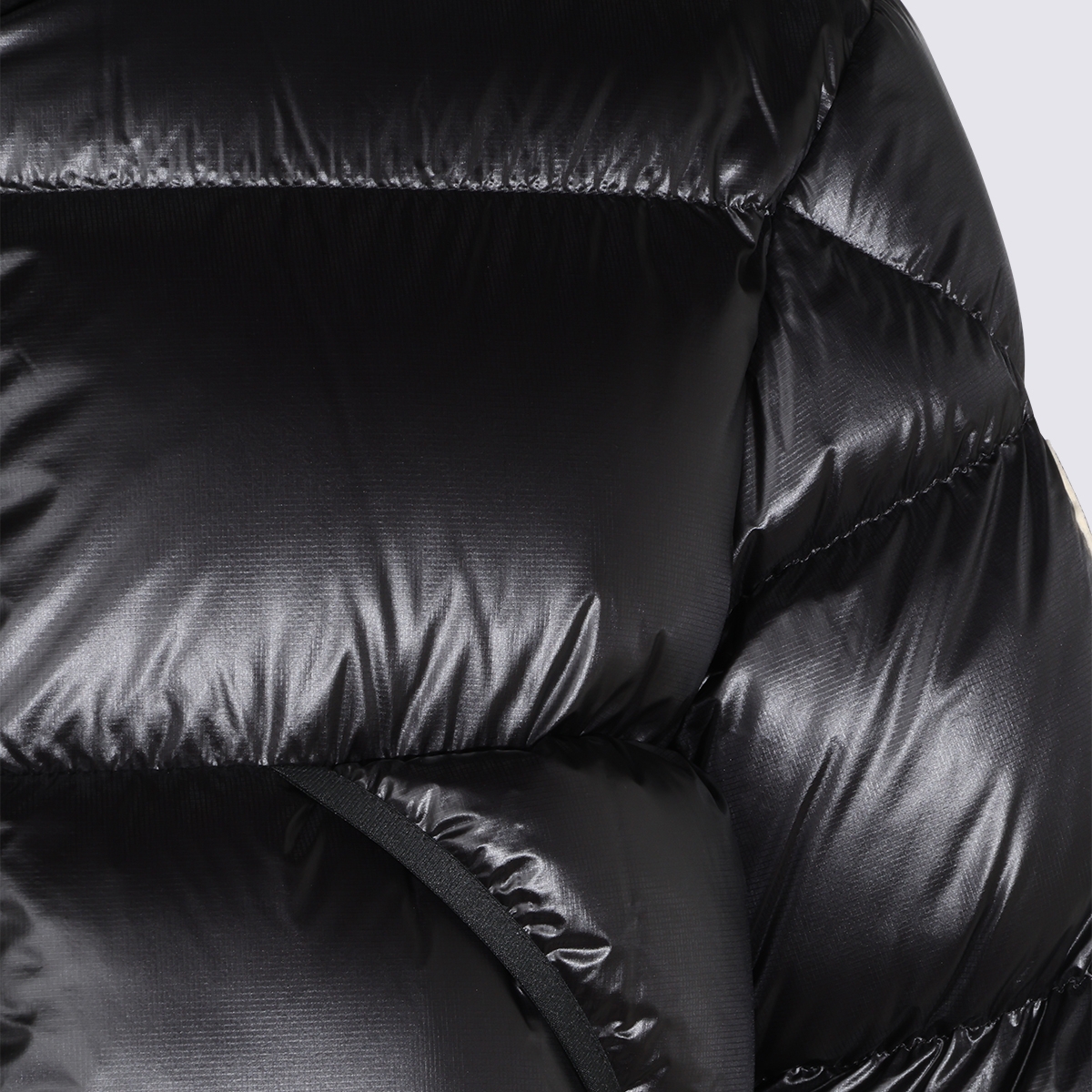 [Moncler] Down Jacket FW26 L20911A00079595B1999