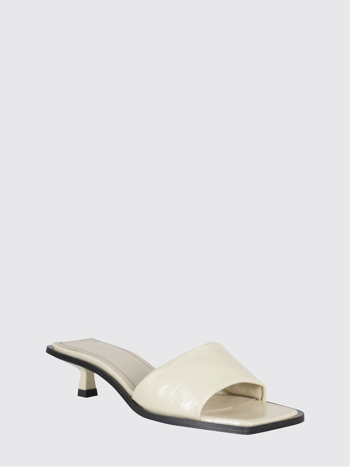 [ALOHAS] Sandals SS26 S101072 05