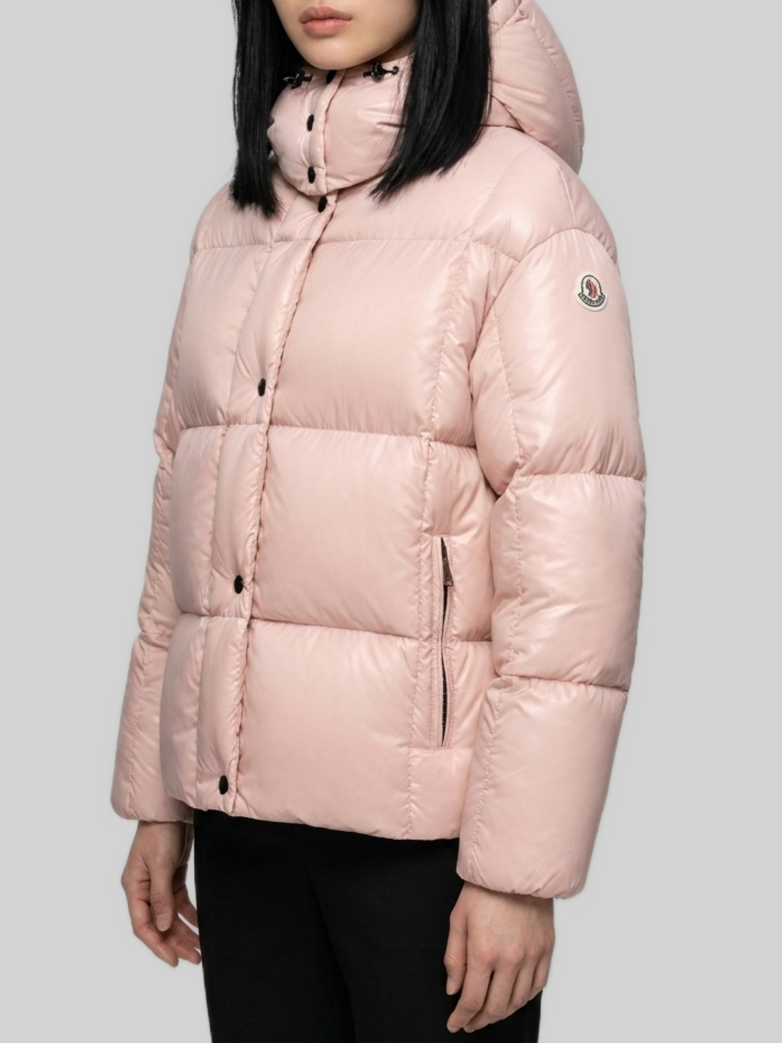 [Moncler] Down jacket FW26 L20931A00103_68950_516