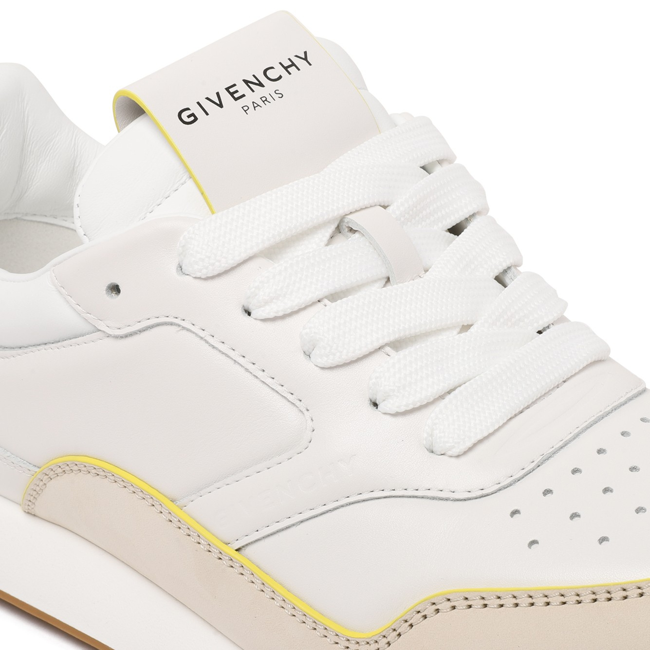 [Givenchy] Sneakers FW26 BH00B5H1XV-111