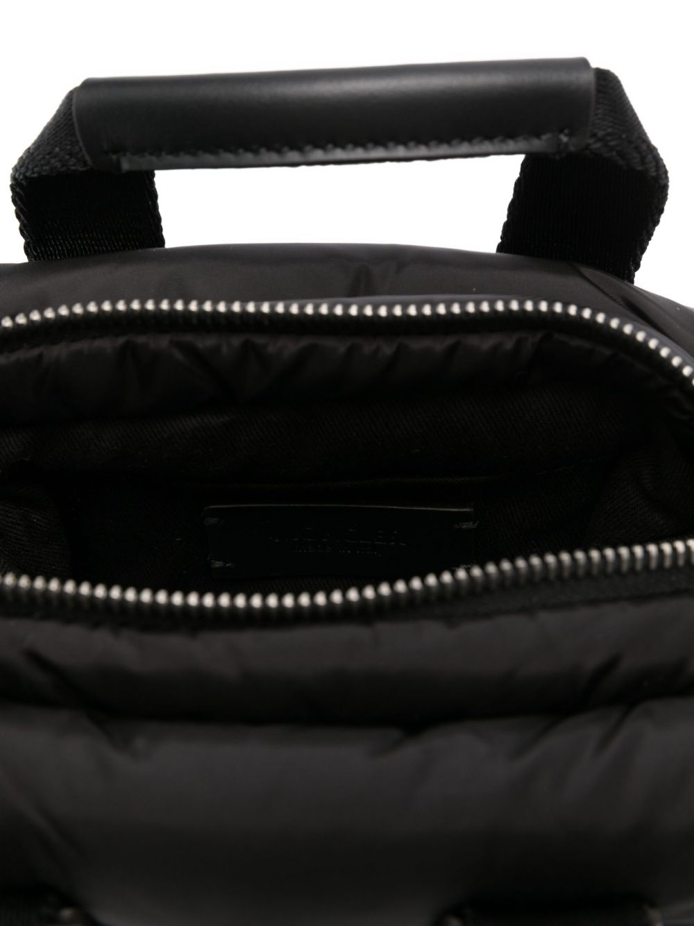 [Moncler] Shoulder bag FW26 L209B5L00004M6275999