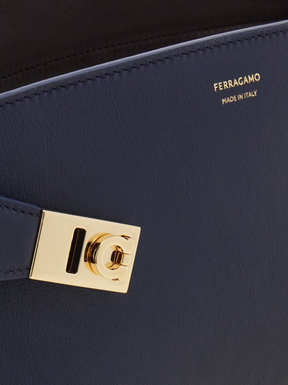 [Salvatore Ferragamo] Bag FW26 21A712798503