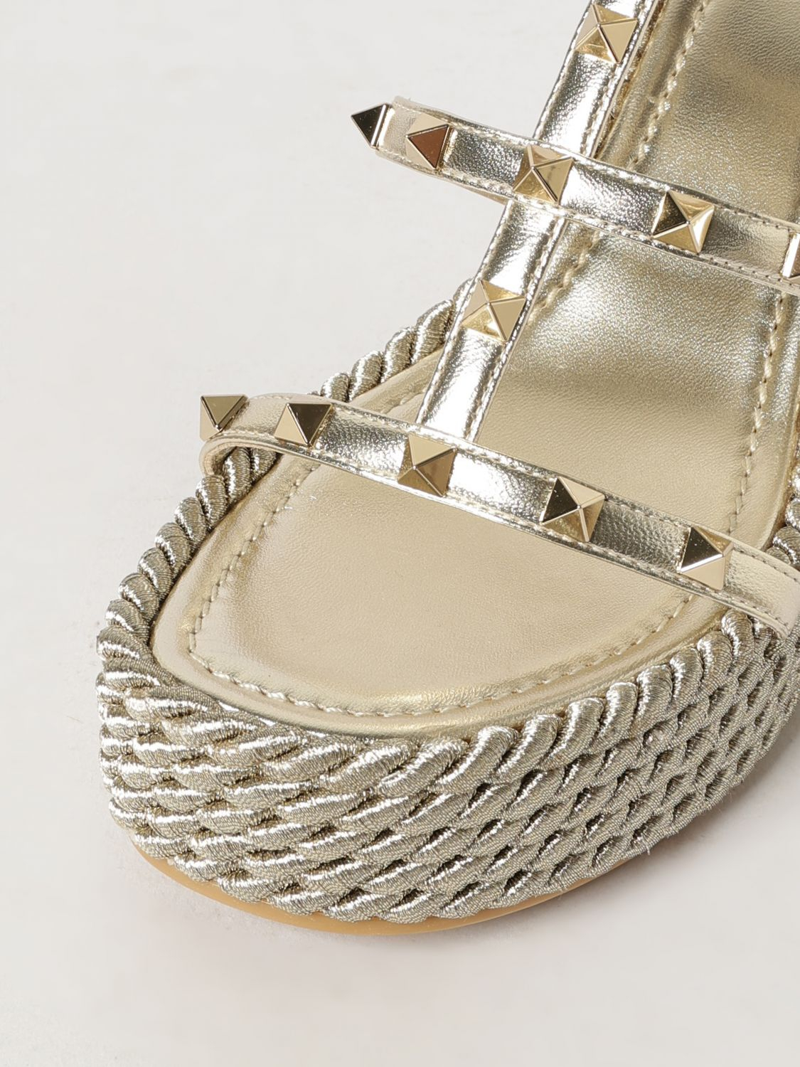 [Valentino Garavani] Sandals FW26 S0F95ULR R16
