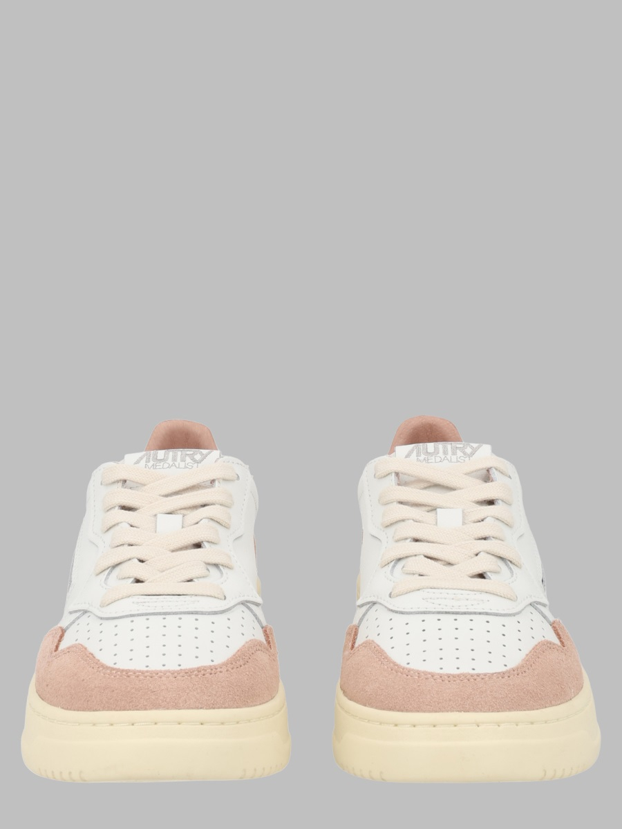 [AUTRY] Sneakers FW26 AULW_FT16