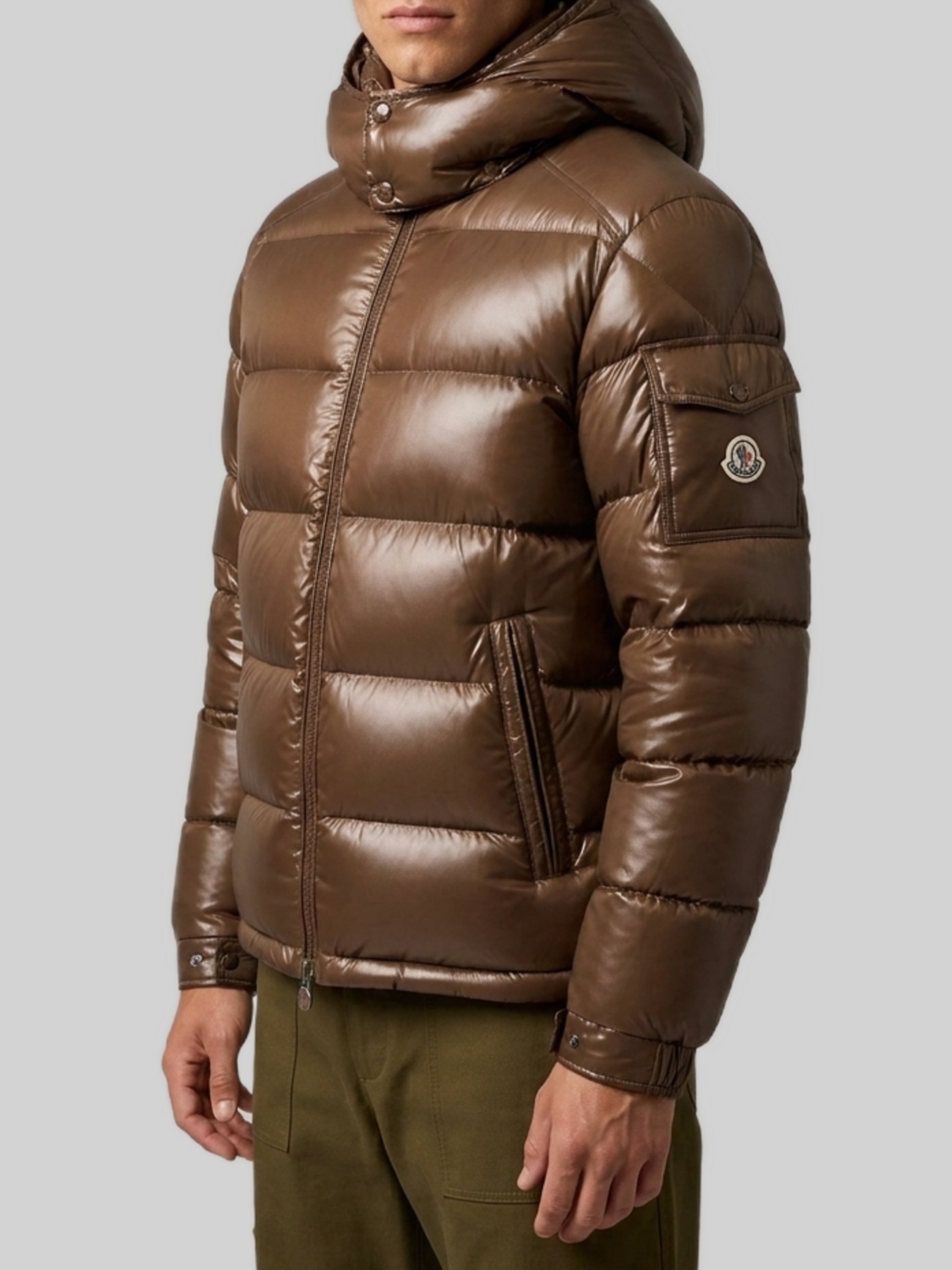 [Moncler] Down Jacket FW26 L20911A53600_68950_261